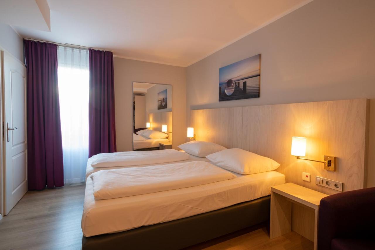Nautic Hotel Μπρέμερχαφεν Εξωτερικό φωτογραφία