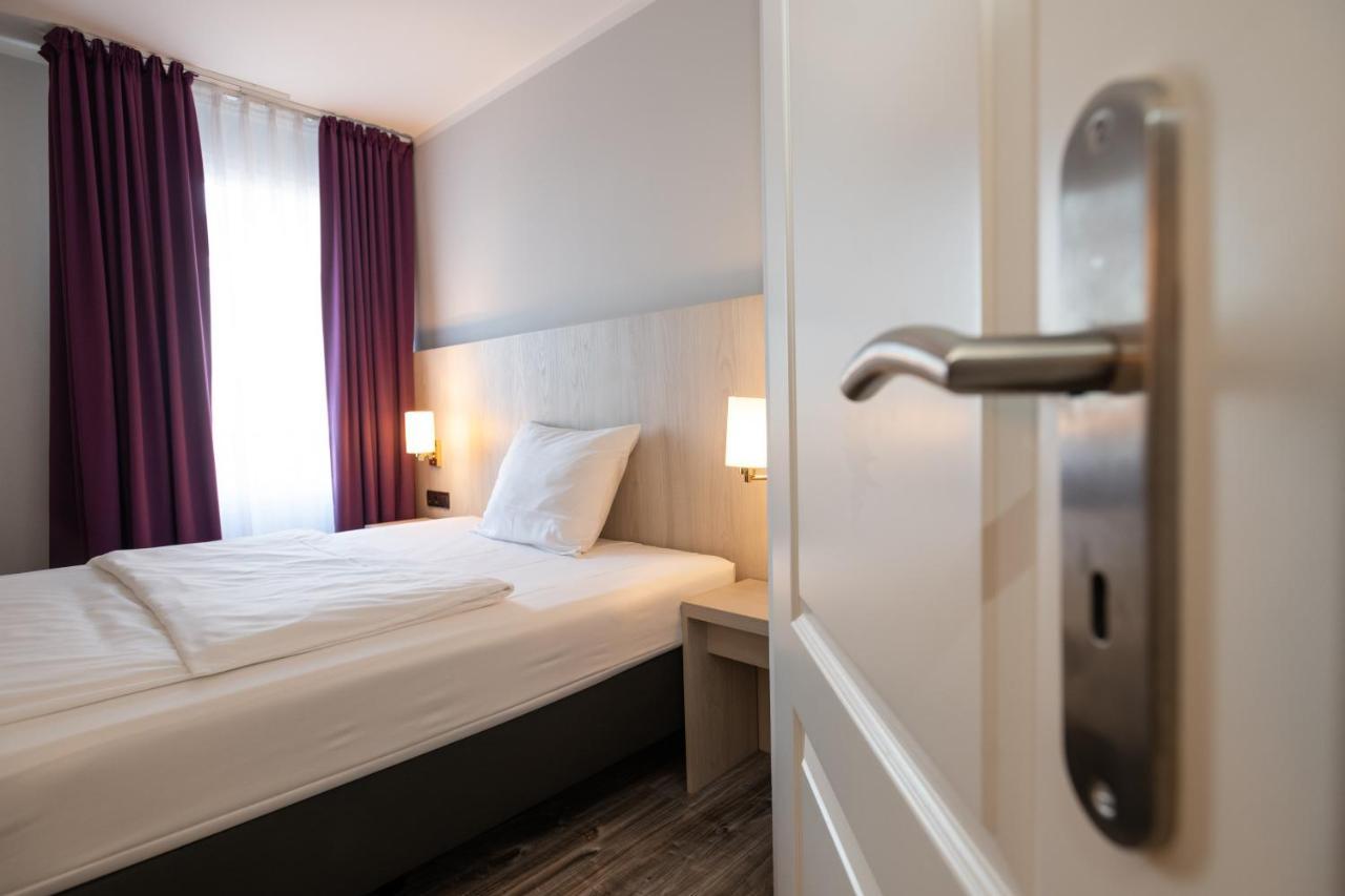 Nautic Hotel Μπρέμερχαφεν Εξωτερικό φωτογραφία